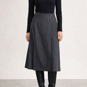 Seventy charcoal gray virgin wool midi skirt Made in Italy IT 44